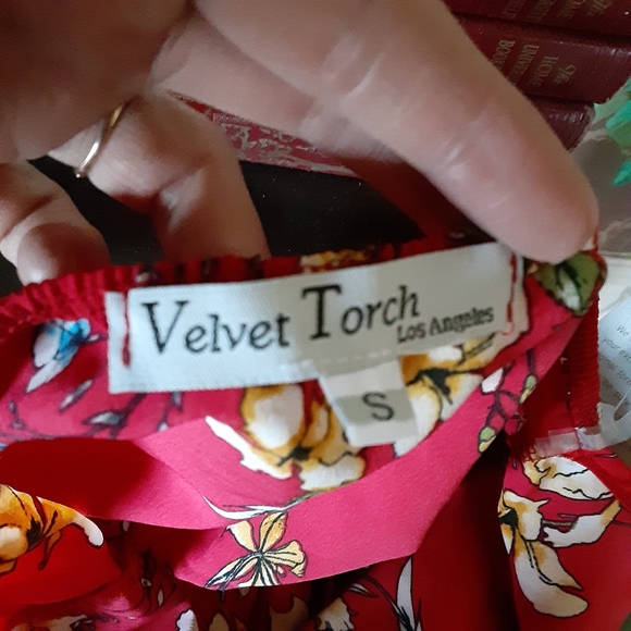 NWOT Velvet Torch Floral Halter Dress - Picture 5 of 8